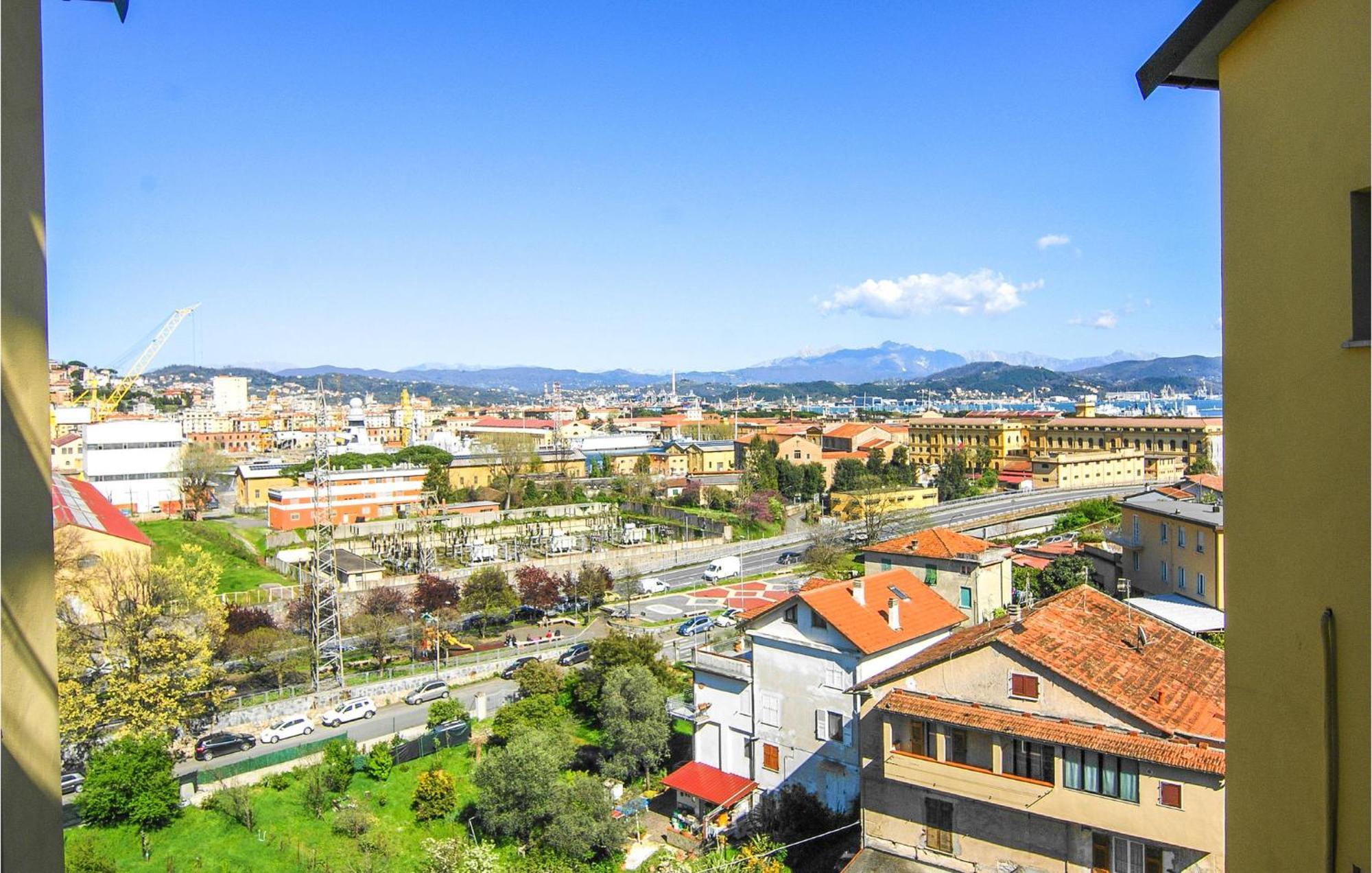 Cozy Apartment In La Spezia With Wifi Zewnętrze zdjęcie